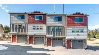 Main picture of 262 Stanley Ave