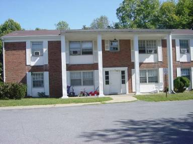 Main picture of 8 Mosby Ct