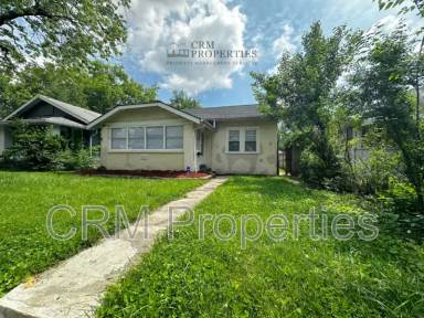 Main picture of 719 N Denny St