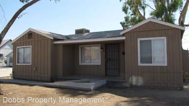 Main picture of 708 Airport Dr