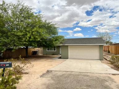 Main picture of 5447 Mariposa Ave