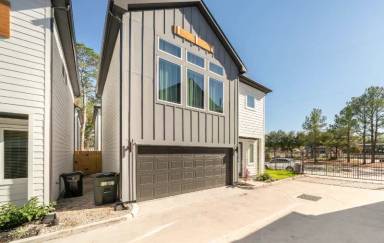 Main picture of 2504 W Tidwell Rd