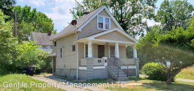 Main picture of 12706 Forest Ave