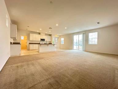 Main picture of 13038 Bramble St
