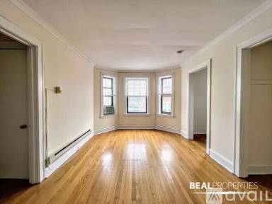 Main picture of 373 Hazel Ave