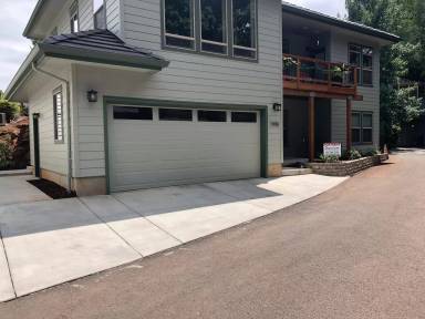Main picture of 1990 Spicetree Ln SE