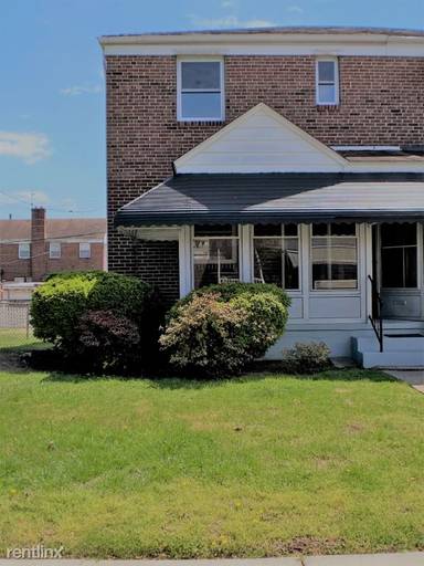 Main picture of 95 Kentway