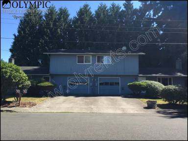 Main picture of 523 Primrose Ln SE