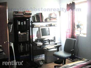 Main picture of 28 Brentwood St