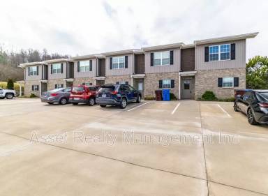 Main picture of 919 Warrior Hill Dr
