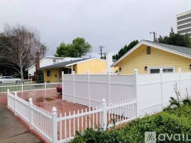 Main picture of 21015 Costanso St