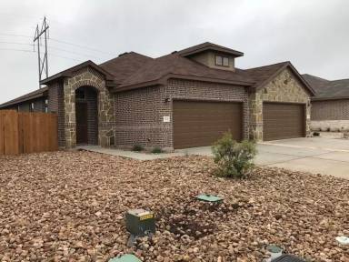 Main picture of 102 Hidden Springs Dr