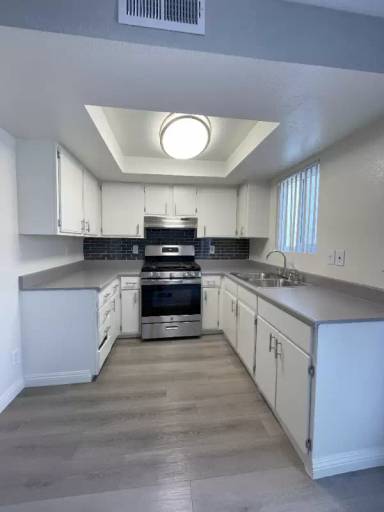 Main picture of 17706 Scherzinger Ln