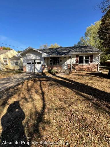 Main picture of 2206 N Delaware Ave