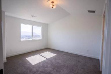 Main picture of 2728 N Blue Dawn Ln