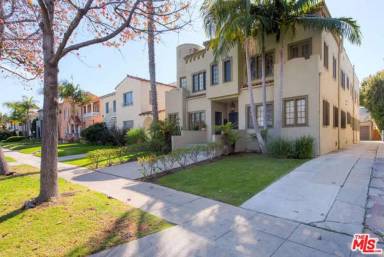 Main picture of 6284 Commodore Sloat Dr