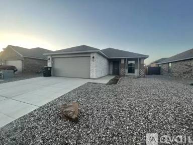 Main picture of 1305 Masquerade Blvd