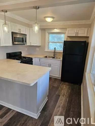 Main picture of 343 Glenn Ave