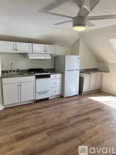 Main picture of 200 Belmont St