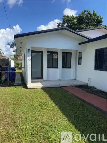 Main picture of 3633 SW 5th Ter