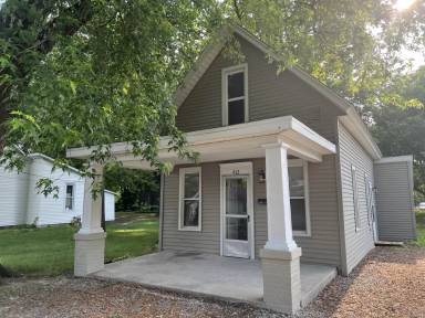 Main picture of 932 Park St