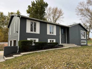 Main picture of 6511 NW Tower Dr