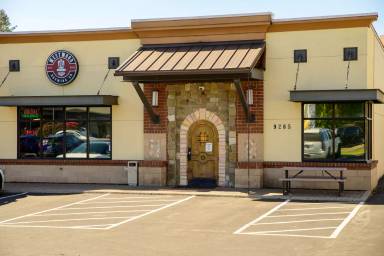 Main picture of 9265 N Government Way