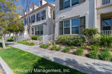 Main picture of 27030 Victoria Ln