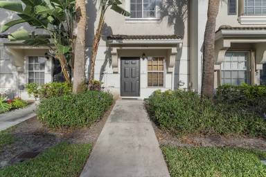 Main picture of 5206 Palmbrooke Cir