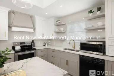 Main picture of 312 Xanthisma Ave