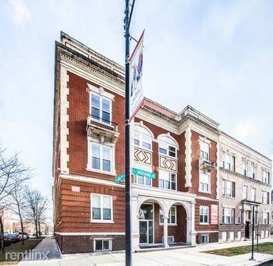 Main picture of 4601 S Indiana Ave