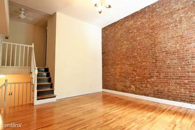 Main picture of 114 W 73rd St