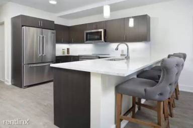 Main picture of 20 Hano St