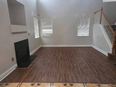 Main picture of 9 Primrose Dr