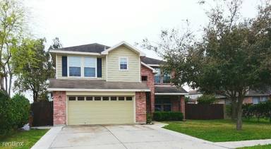 Main picture of 1912 Andrea Ave