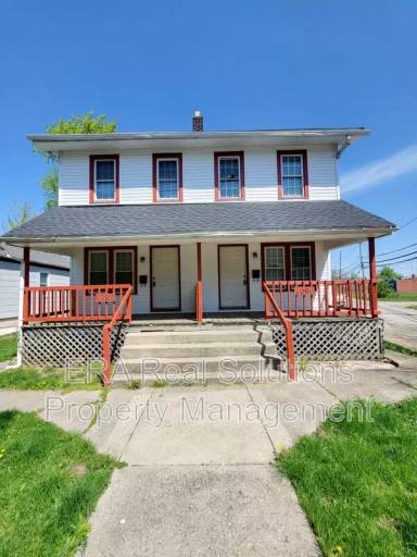 Main picture of 1088 E 14th Ave