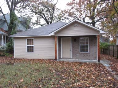 Main picture of 901 S 17th St