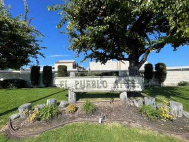 Main picture of 401 S Beach Blvd