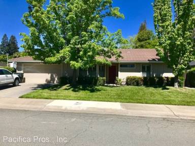 Main picture of 327 Zephyr Ranch Dr