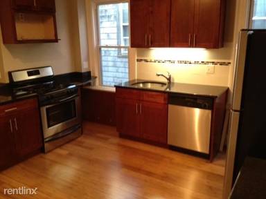 Main picture of 718 Saratoga St