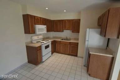 Main picture of 17 Winter St
