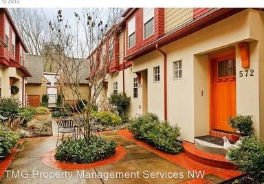 Main picture of 534 2nd St