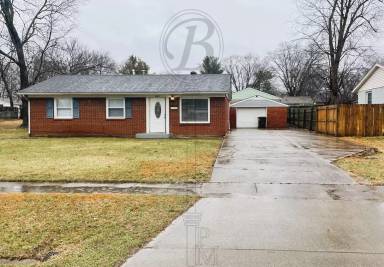 Main picture of 10801 Golden Dr