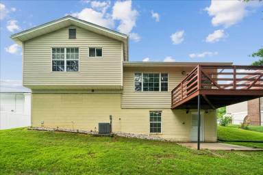 Main picture of 5004 Stewart Ct