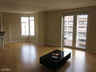 Main picture of 16 Miner St