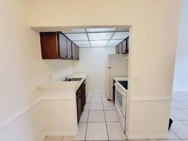 Main picture of Cross Creek Condominiums