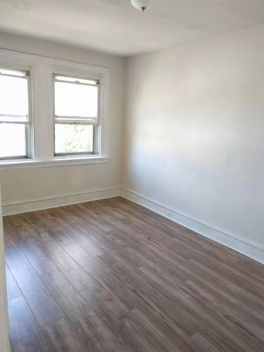 Main picture of 5125 Sheldon St