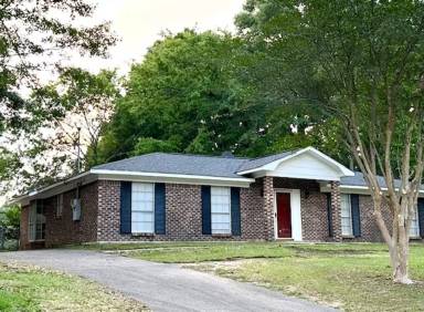 Main picture of 918 Abilene Dr E
