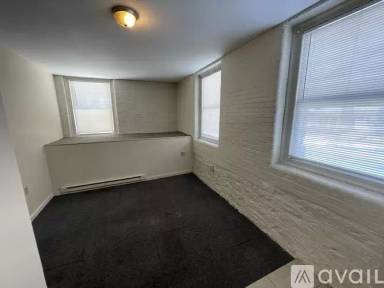 Main picture of 41 Academy St