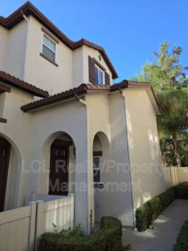 Main picture of 33620 Willow Haven Ln